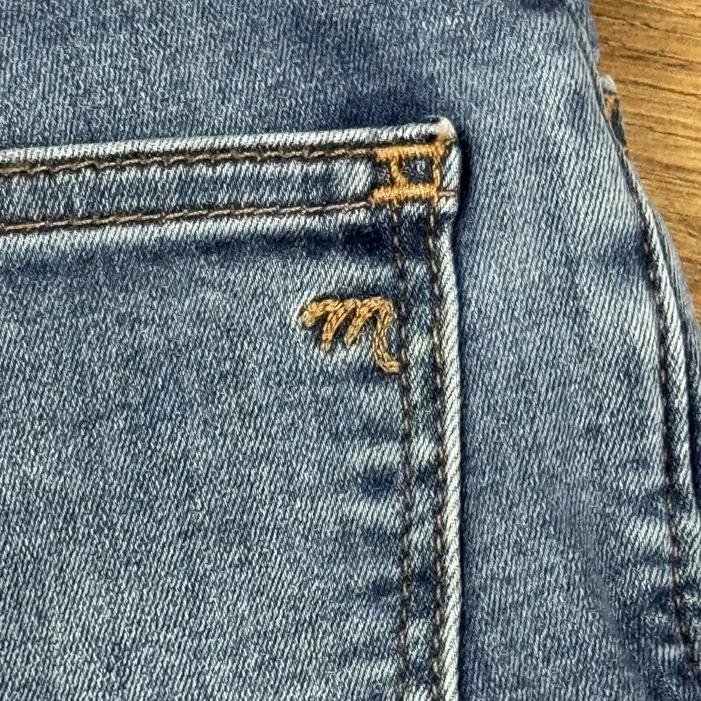 Madewell Curvy Roadtripper‎ Classic Blue Women's Jeans, Size 25 Petite